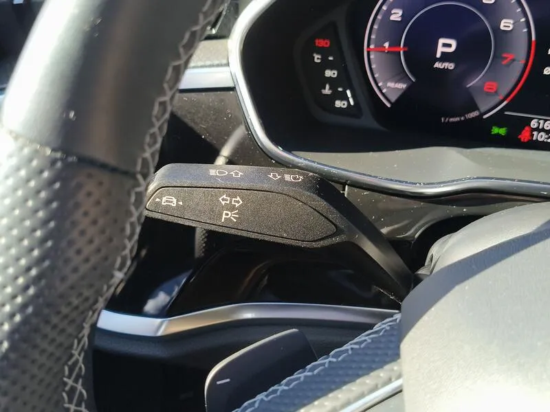 Audi Q3 Sportback 35 TFSI S tronic S Line - foto 27