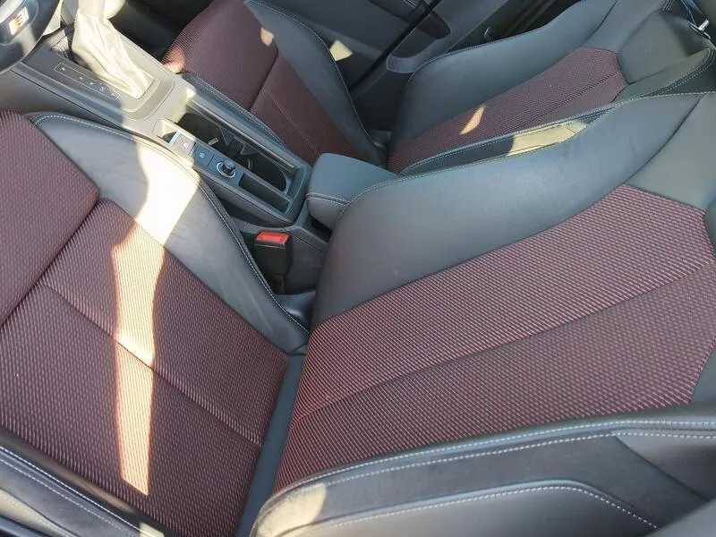 Audi Q3 Sportback 35 TFSI S tronic S Line - foto 31