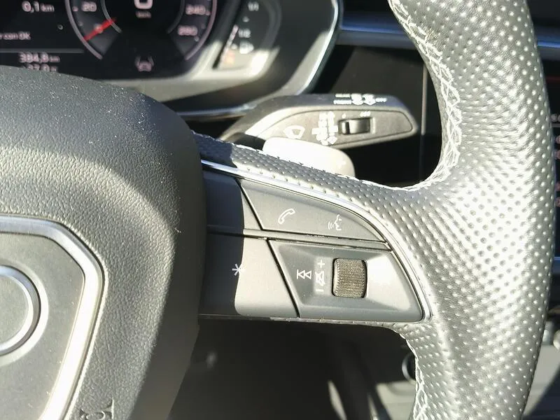 Audi Q3 Sportback 35 TFSI S tronic S Line - foto 23