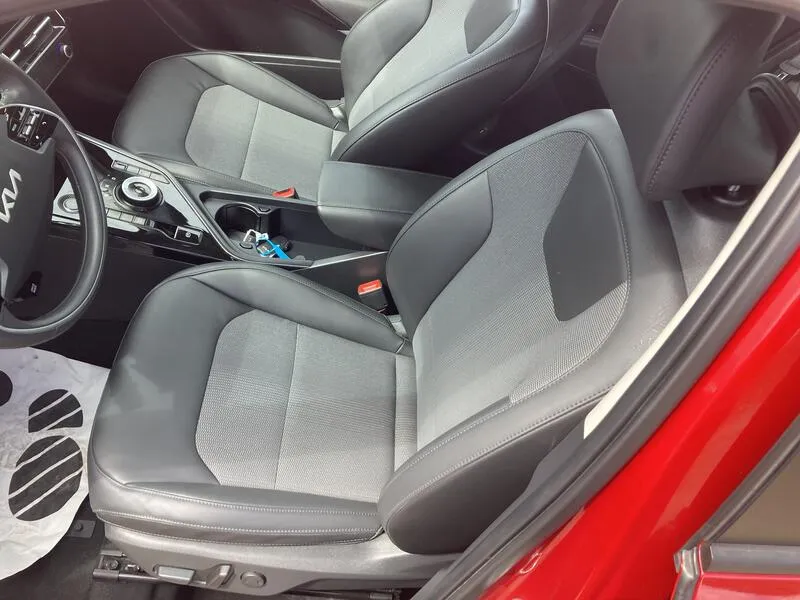 Kia Niro 2022 crossover 1.6 GDi HEV Drive - foto 27