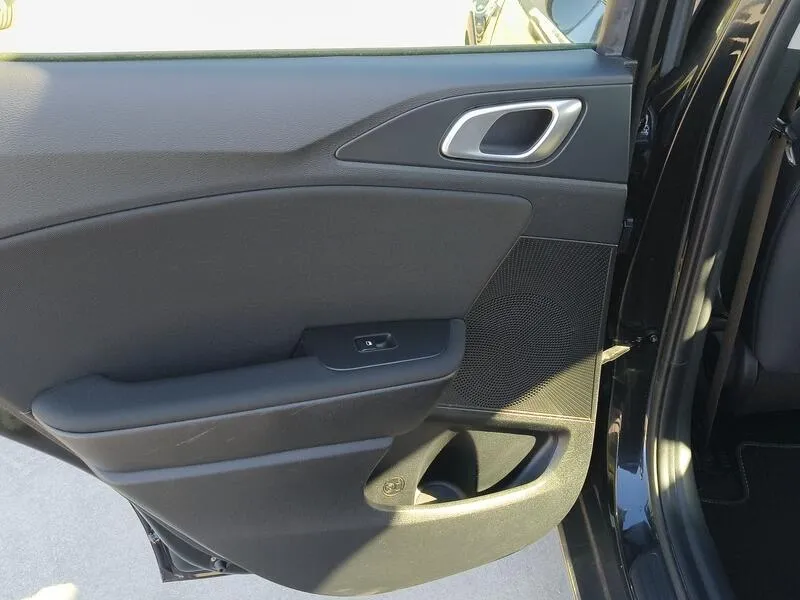 Kia XCeed 1.0 T-GDi Drive - foto 34