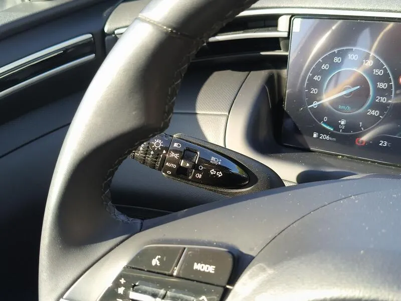 Hyundai Tucson 1.6 T-GDi 48V Maxx - foto 26