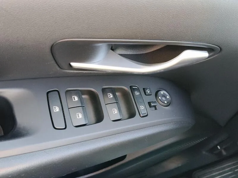 Hyundai Tucson 1.6 T-GDi 48V Maxx - foto 28