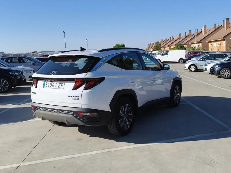 Hyundai Tucson 1.6 T-GDi 48V Maxx - foto 6