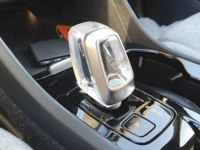 Volvo XC40 1.5 T5 Recharge PHEV Plus Dark - foto 14