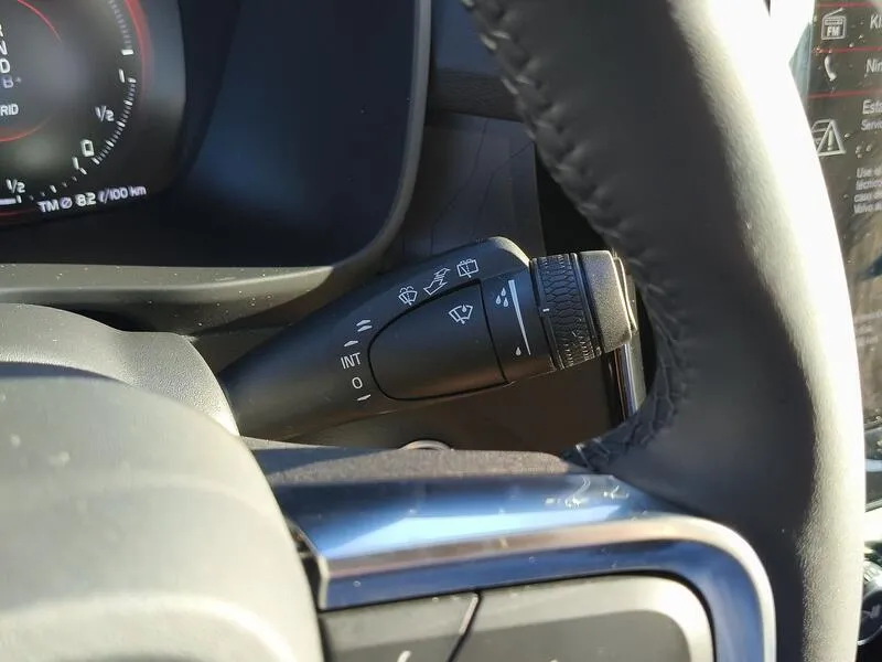 Volvo XC40 1.5 T5 Recharge PHEV Plus Dark - foto 24