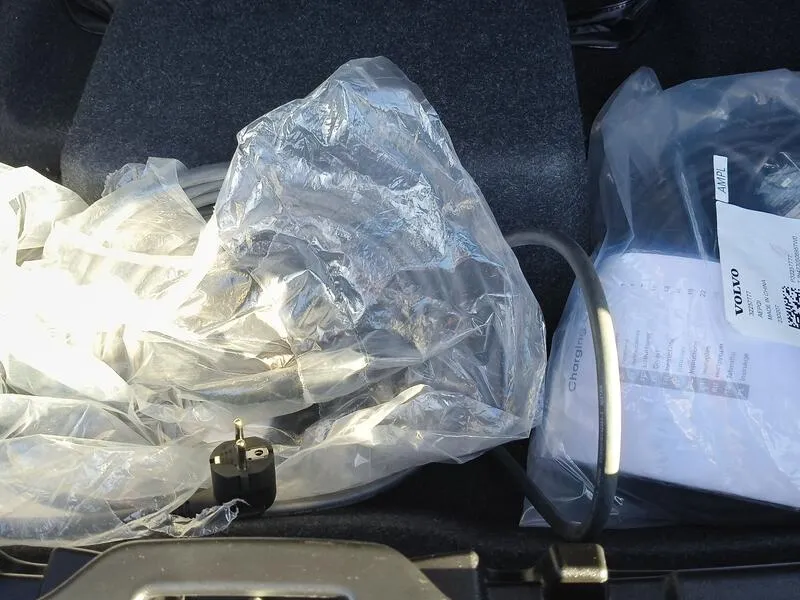Volvo XC40 1.5 T5 Recharge PHEV Plus Dark - foto 37
