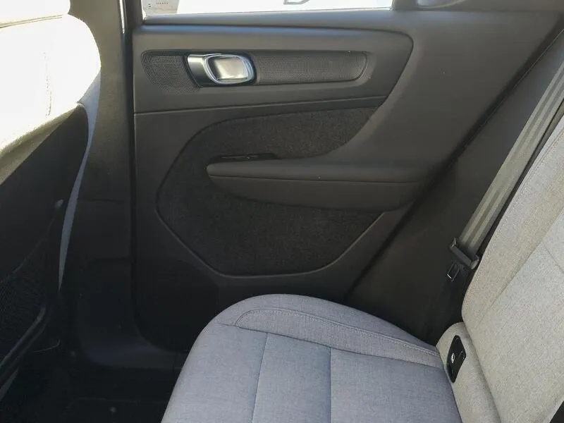 Volvo XC40 1.5 T5 Recharge PHEV Plus Dark - foto 32