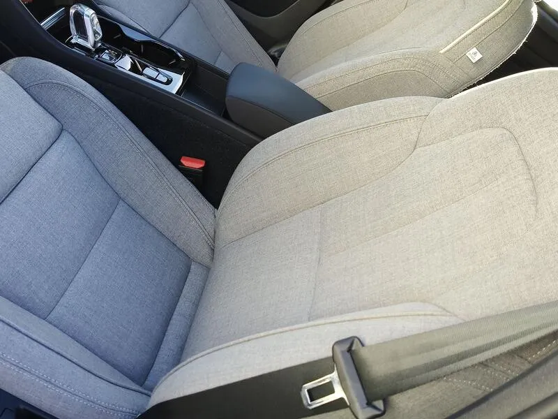 Volvo XC40 1.5 T5 Recharge PHEV Plus Dark - foto 31