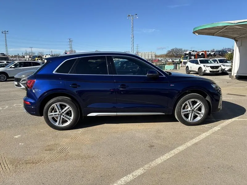 Audi Q5 S line 40 TDI 2.0 - foto 7