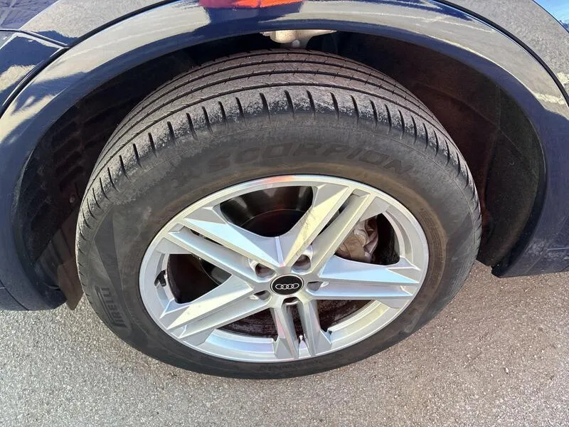 Audi Q5 S line 40 TDI 2.0 - foto 10