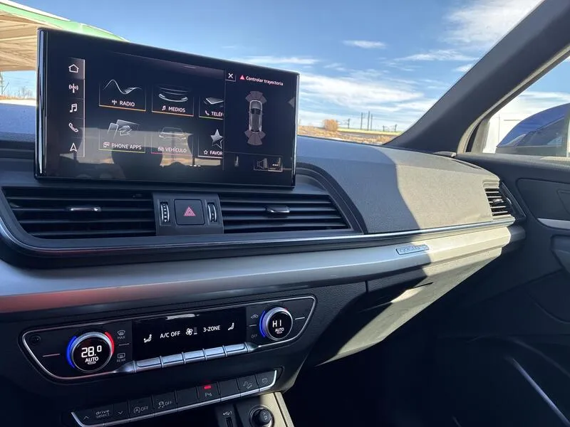 Audi Q5 S line 40 TDI 2.0 - foto 37