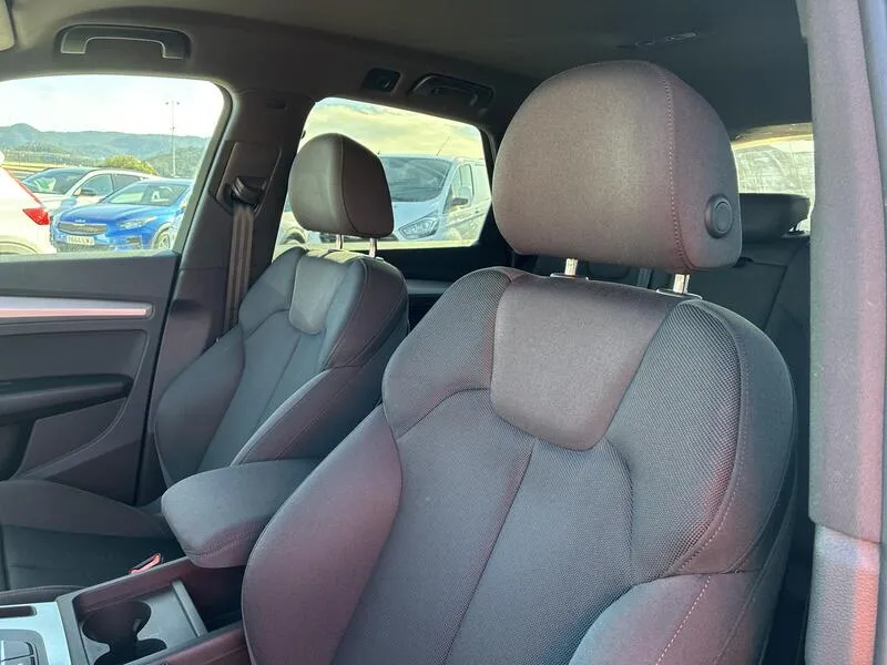 Audi Q5 S line 40 TDI 2.0 - foto 30