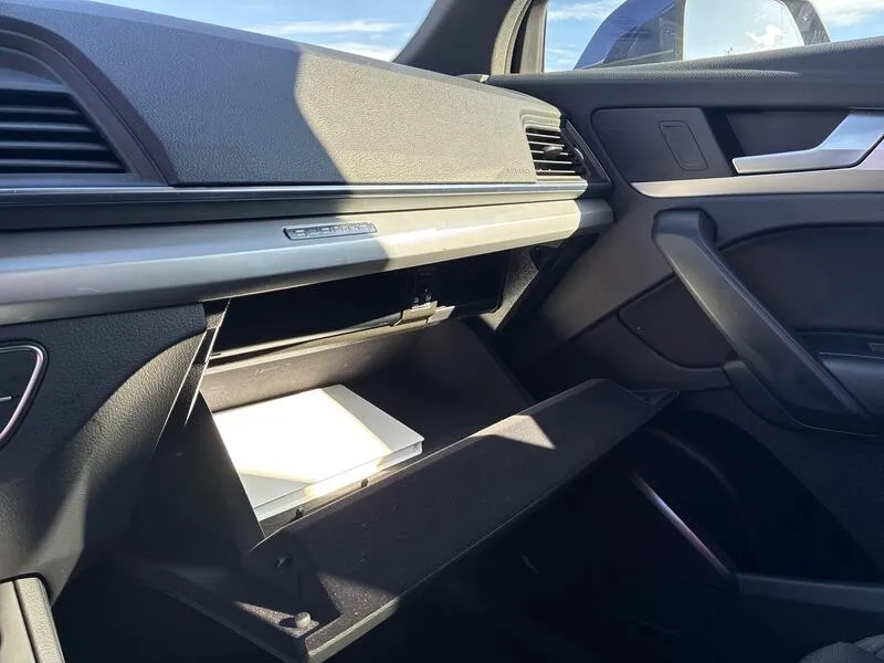 Audi Q5 S line 40 TDI 2.0 - foto 44