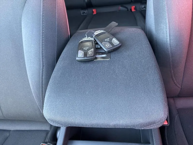 Audi Q5 S line 40 TDI 2.0 - foto 43
