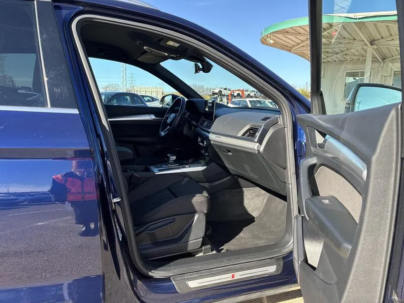 Audi Q5 S line 40 TDI 2.0 - foto 23