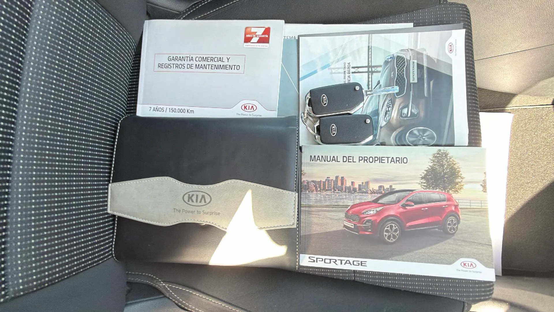 Kia Sportage 1.6 MHEV Business 4x2 - foto 16