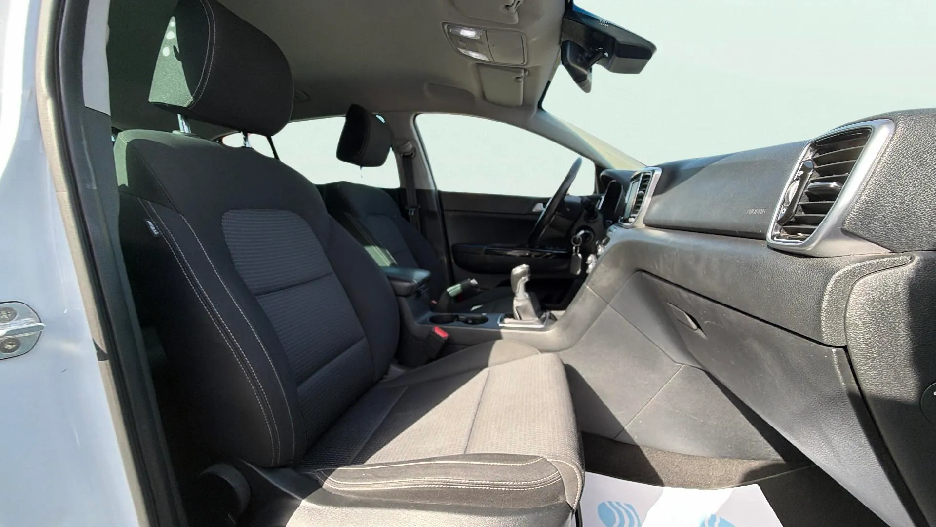 Kia Sportage 1.6 MHEV Business 4x2 - foto 15