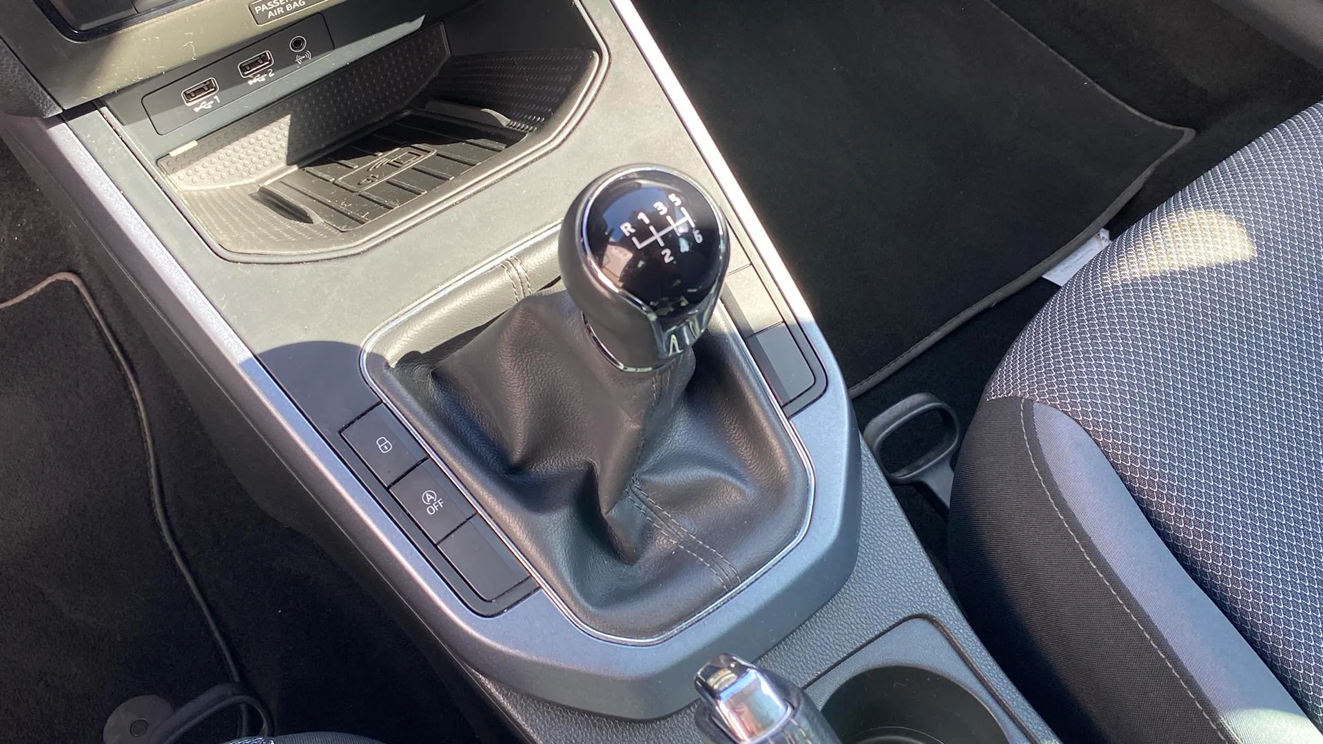 SEAT Arona 1.0 TSI Style Ecomotive - foto 17