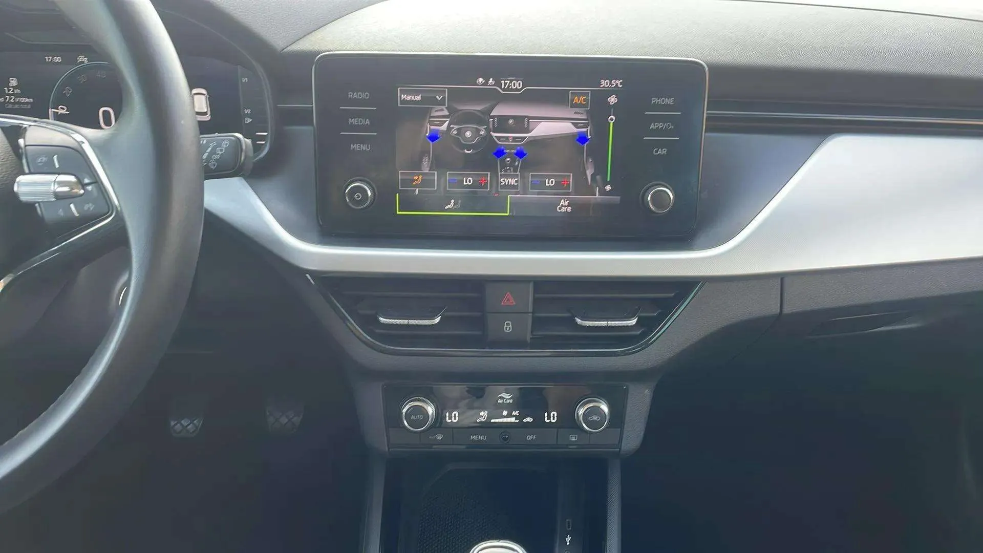 Škoda Kamiq 1.0 TSI Ambition - foto 9
