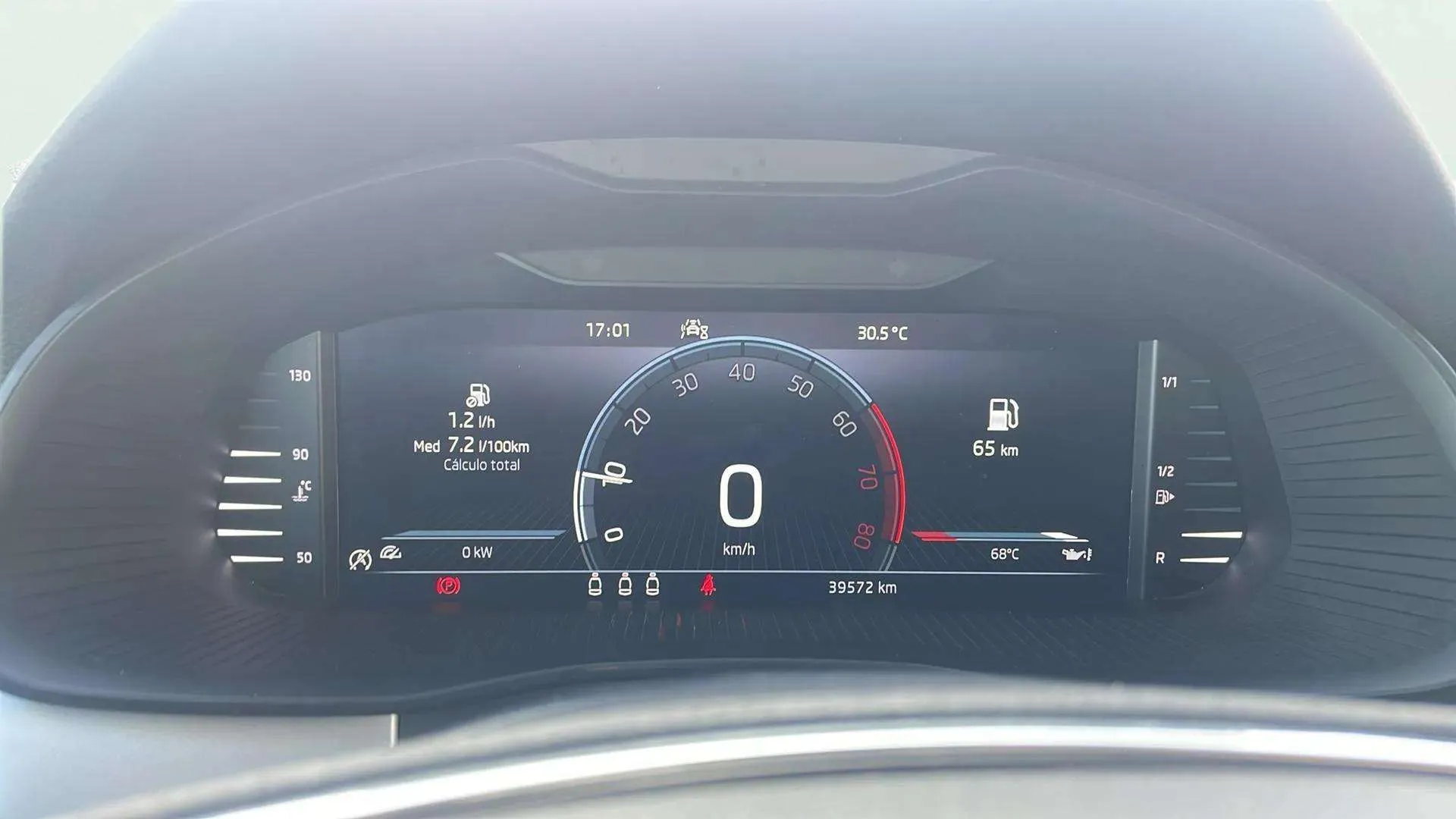 Škoda Kamiq 1.0 TSI Ambition - foto 11