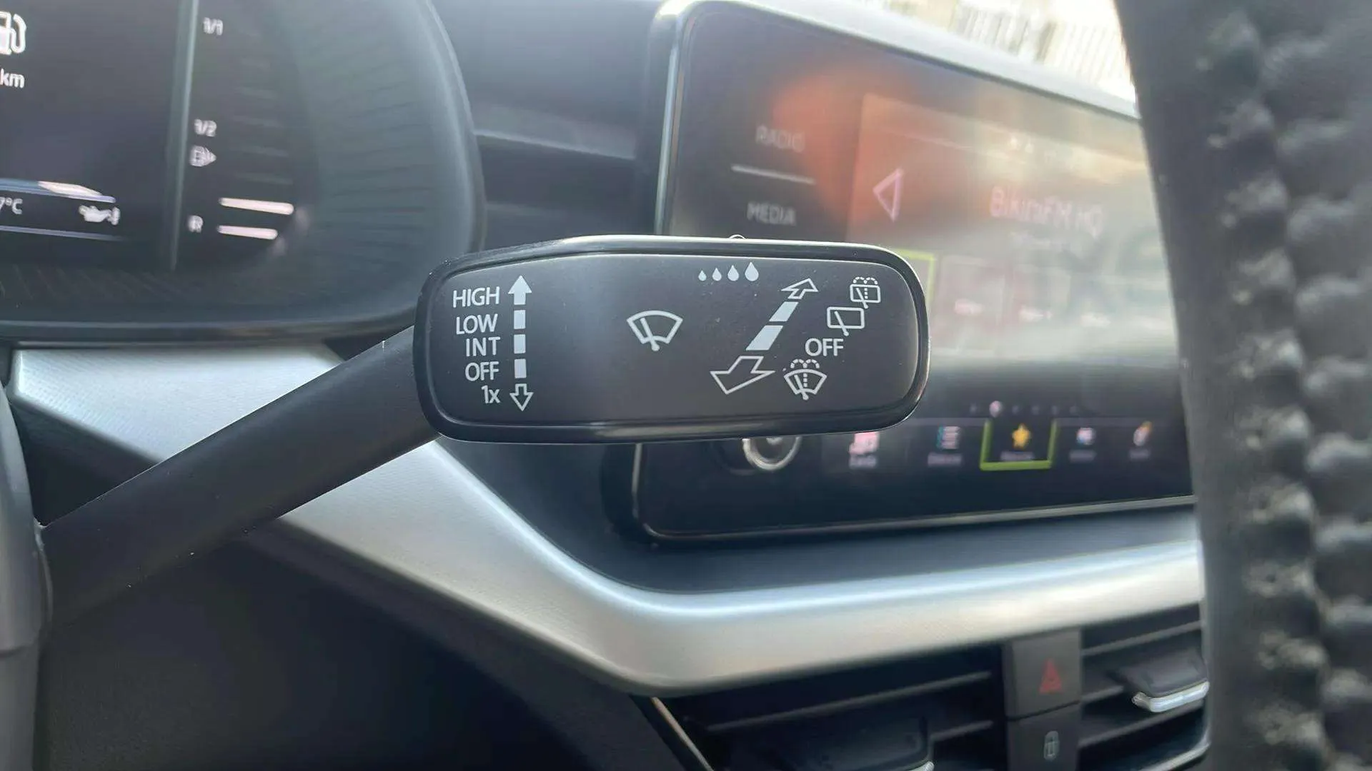 Škoda Kamiq 1.0 TSI Ambition - foto 29