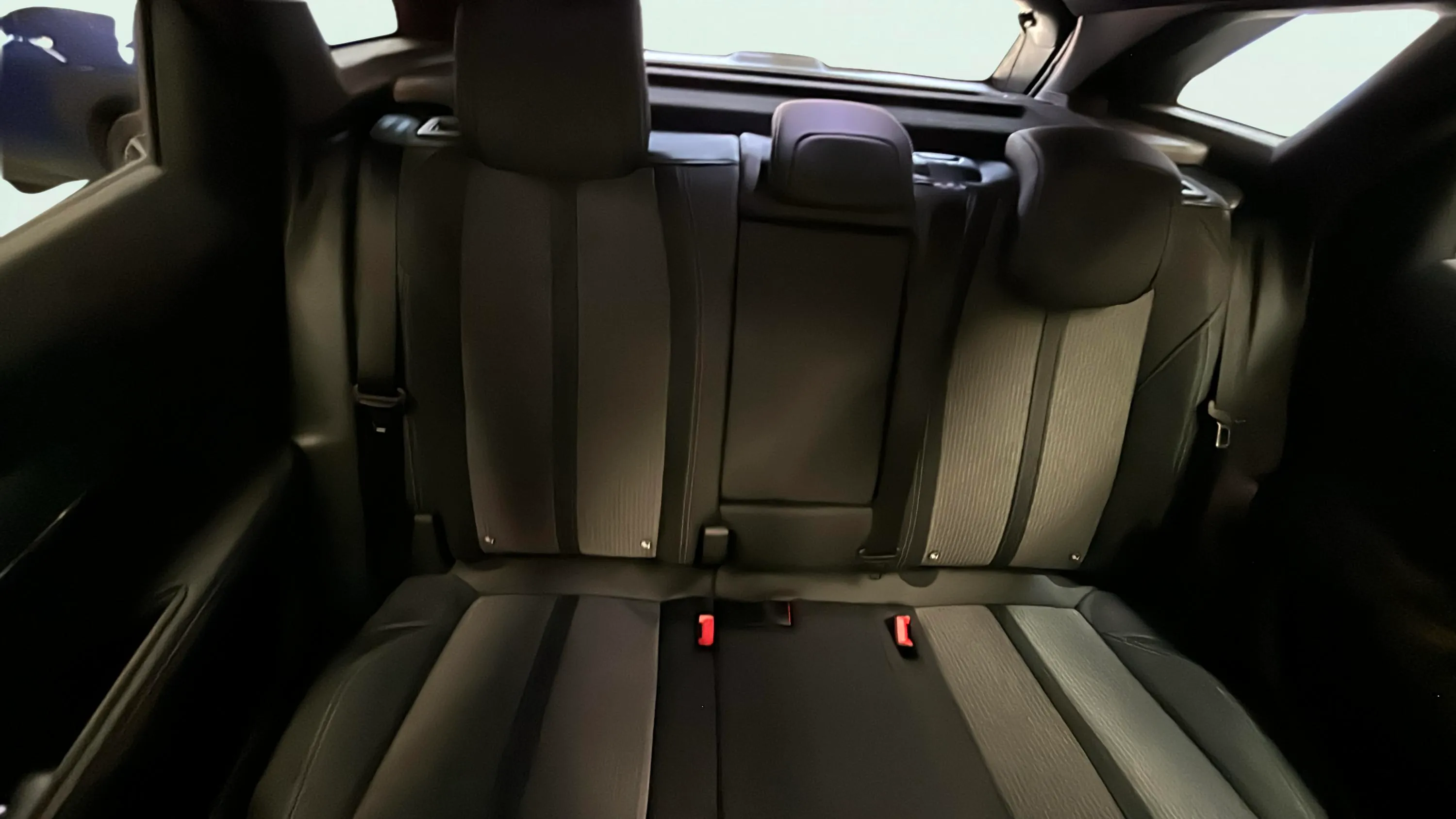 Peugeot 3008 1.2 Allure eDCS6 - foto 15