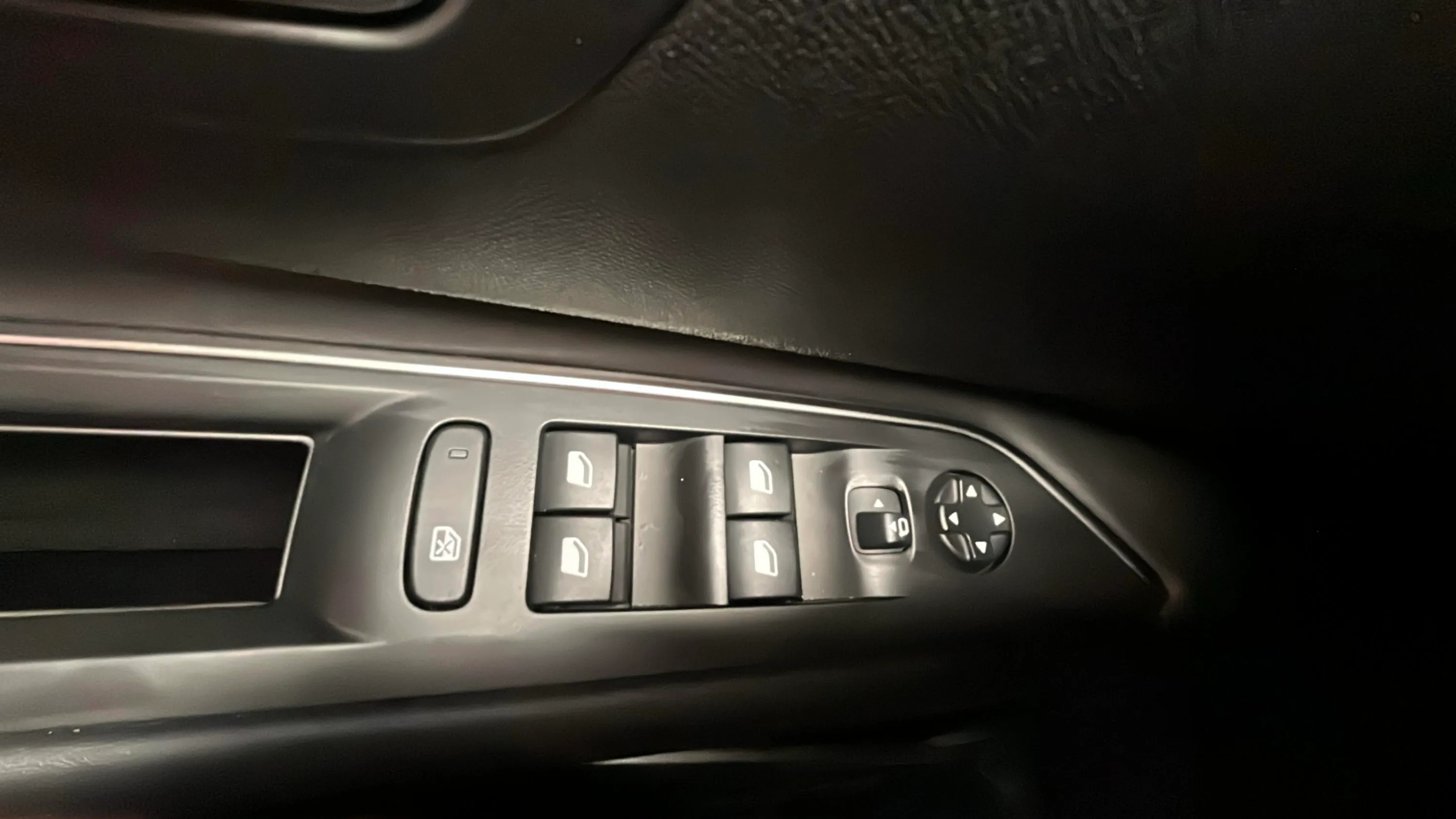 Peugeot 3008 1.2 Allure eDCS6 - foto 18