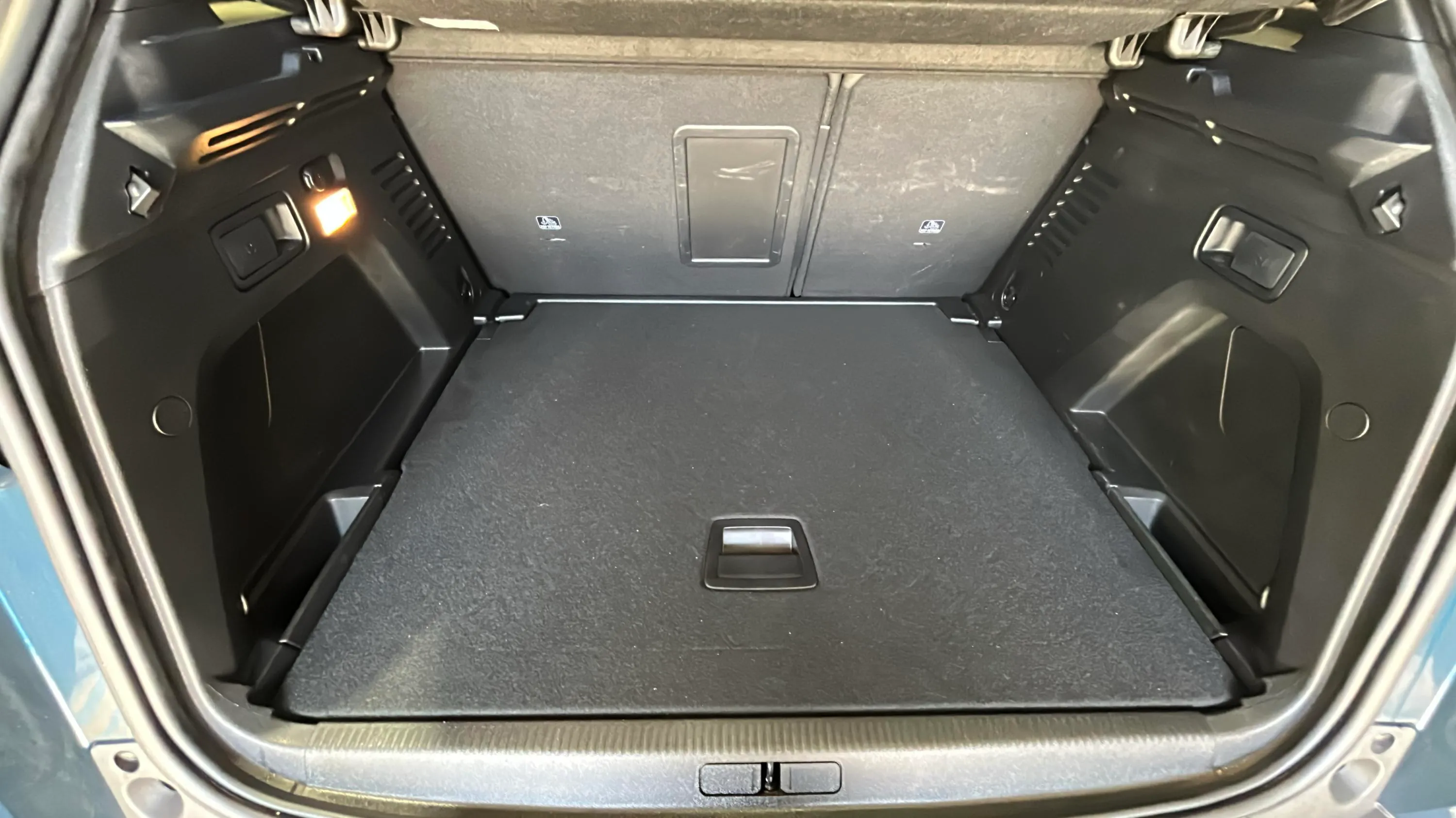 Peugeot 3008 1.2 Allure eDCS6 - foto 16