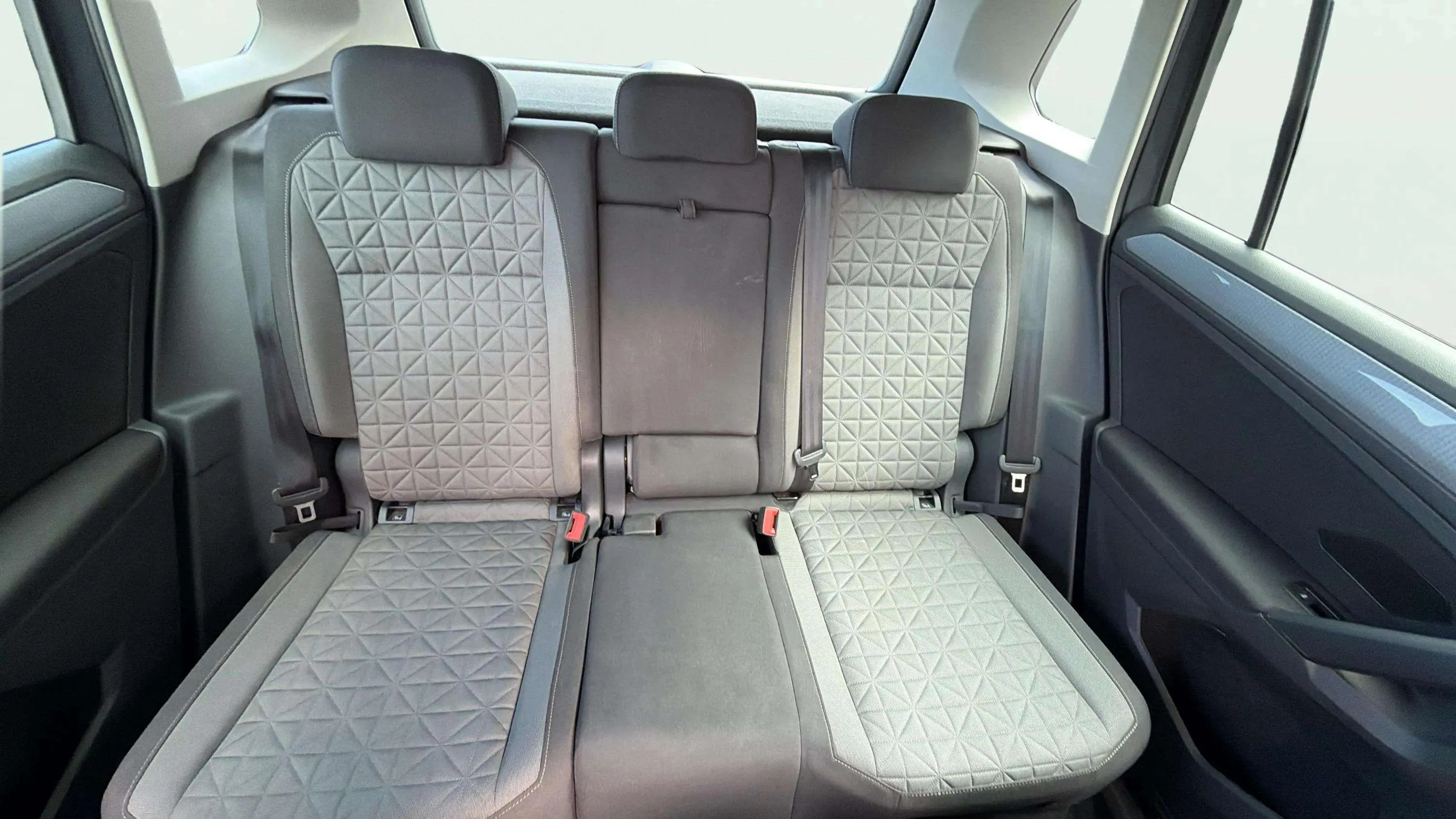 Volkswagen Tiguan 2.0 TDI - foto 15