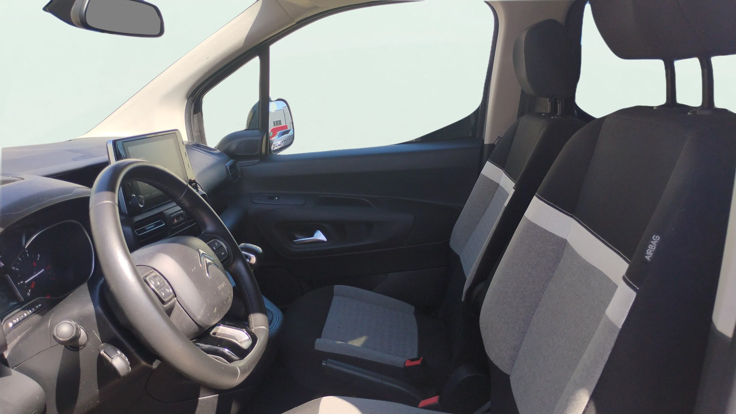 Citroën Berlingo Talla M BlueHDi 130 Feel Pack - foto 17