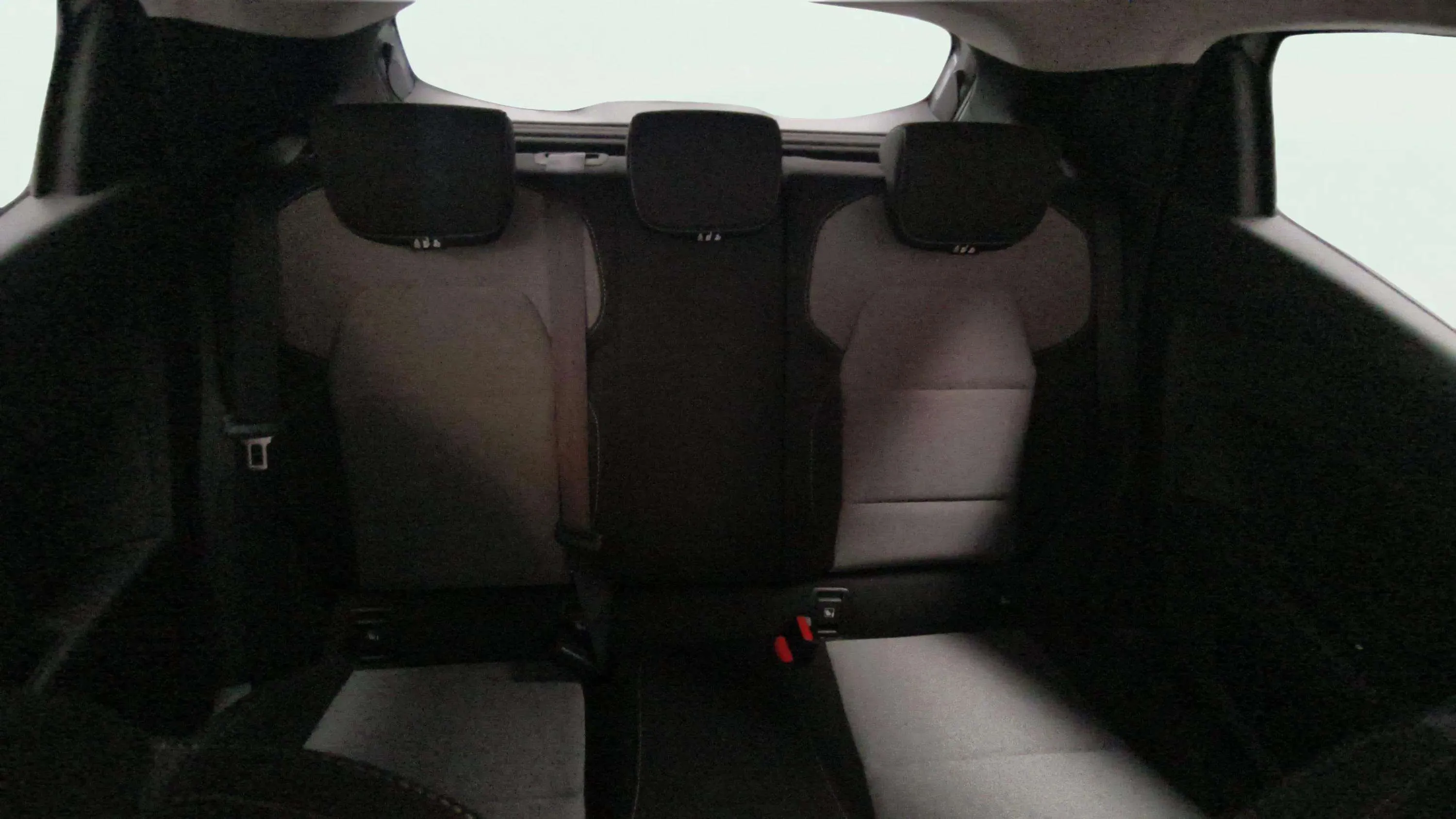 Renault Clio Techno TCe 90 - foto 18