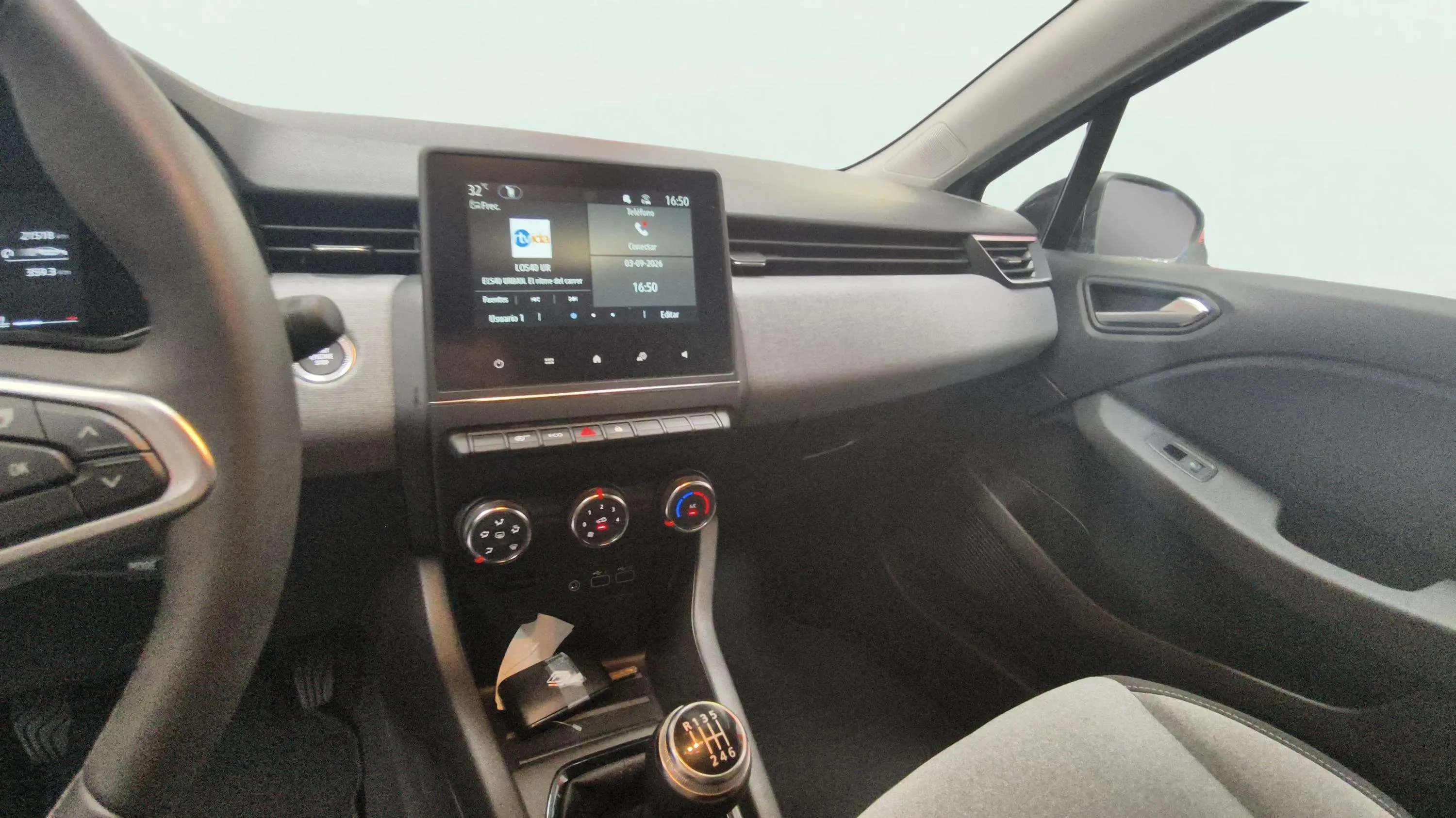 Renault Clio Techno TCe 90 - foto 13