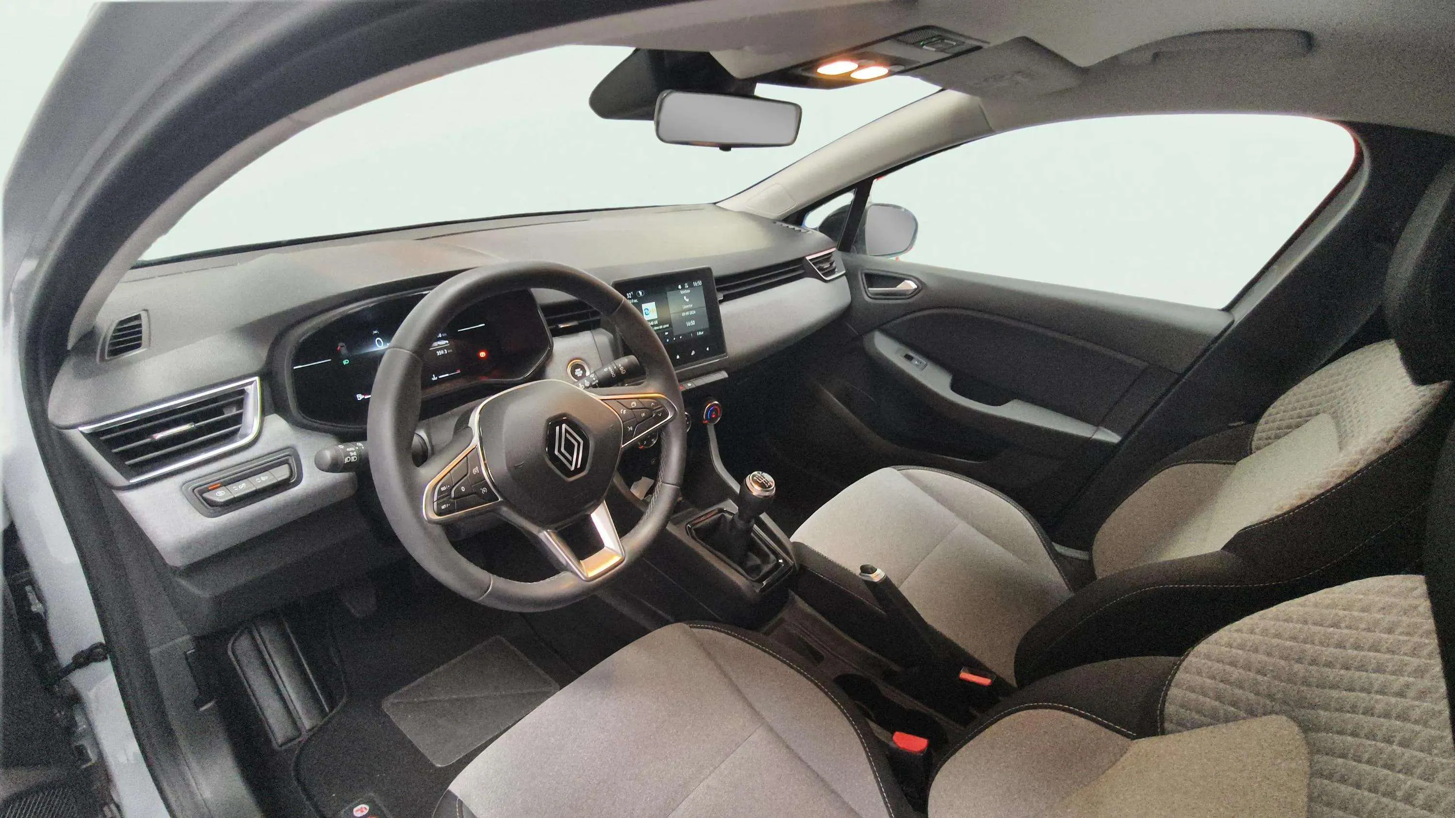 Renault Clio Techno TCe 90 - foto 12