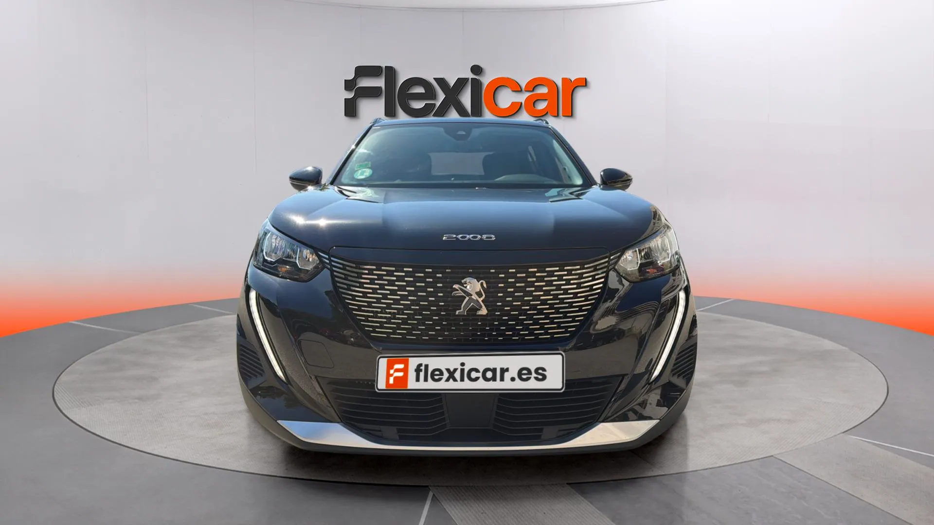 Peugeot 2008 Allure Pack PureTech 130 EAT8 - foto 2