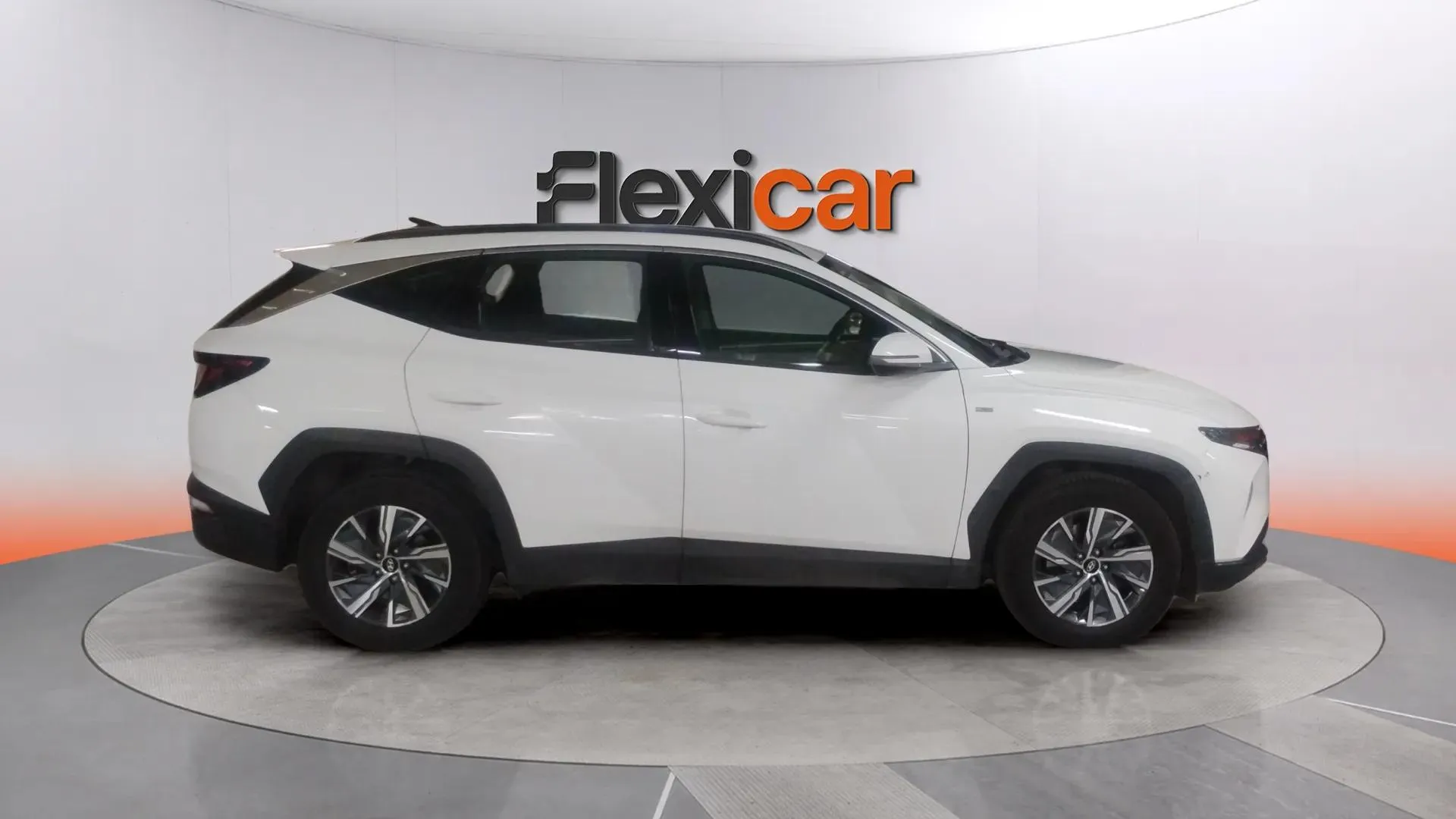 Hyundai Tucson 1.6 CRDi 48V Maxx DCT - foto 3