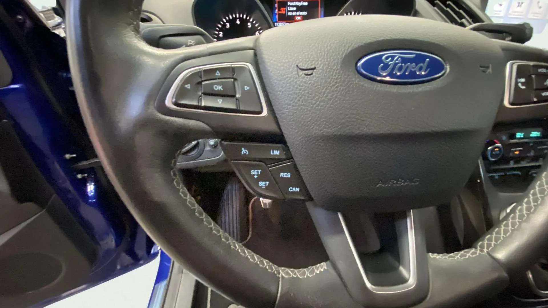 Ford Kuga 1.5 EcoBoost A-S-S 4x2 ST-Line - foto 23