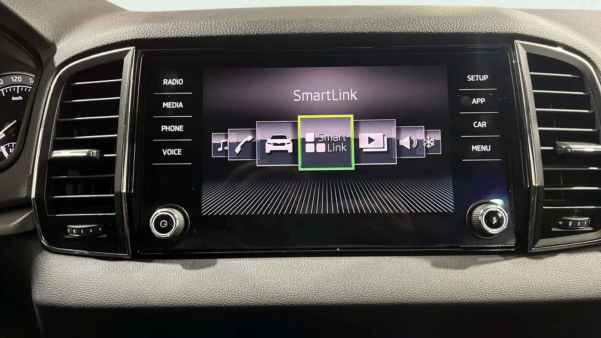 Škoda Karoq 1.0 TSI Ambition - foto 21