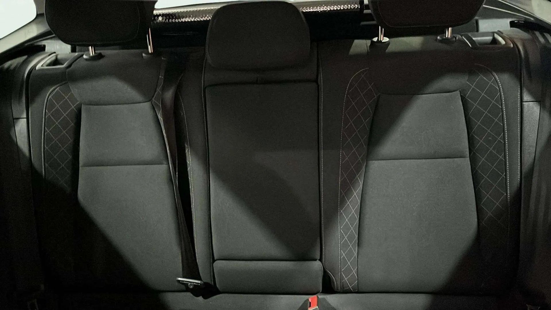 Škoda Karoq 1.0 TSI Ambition - foto 15