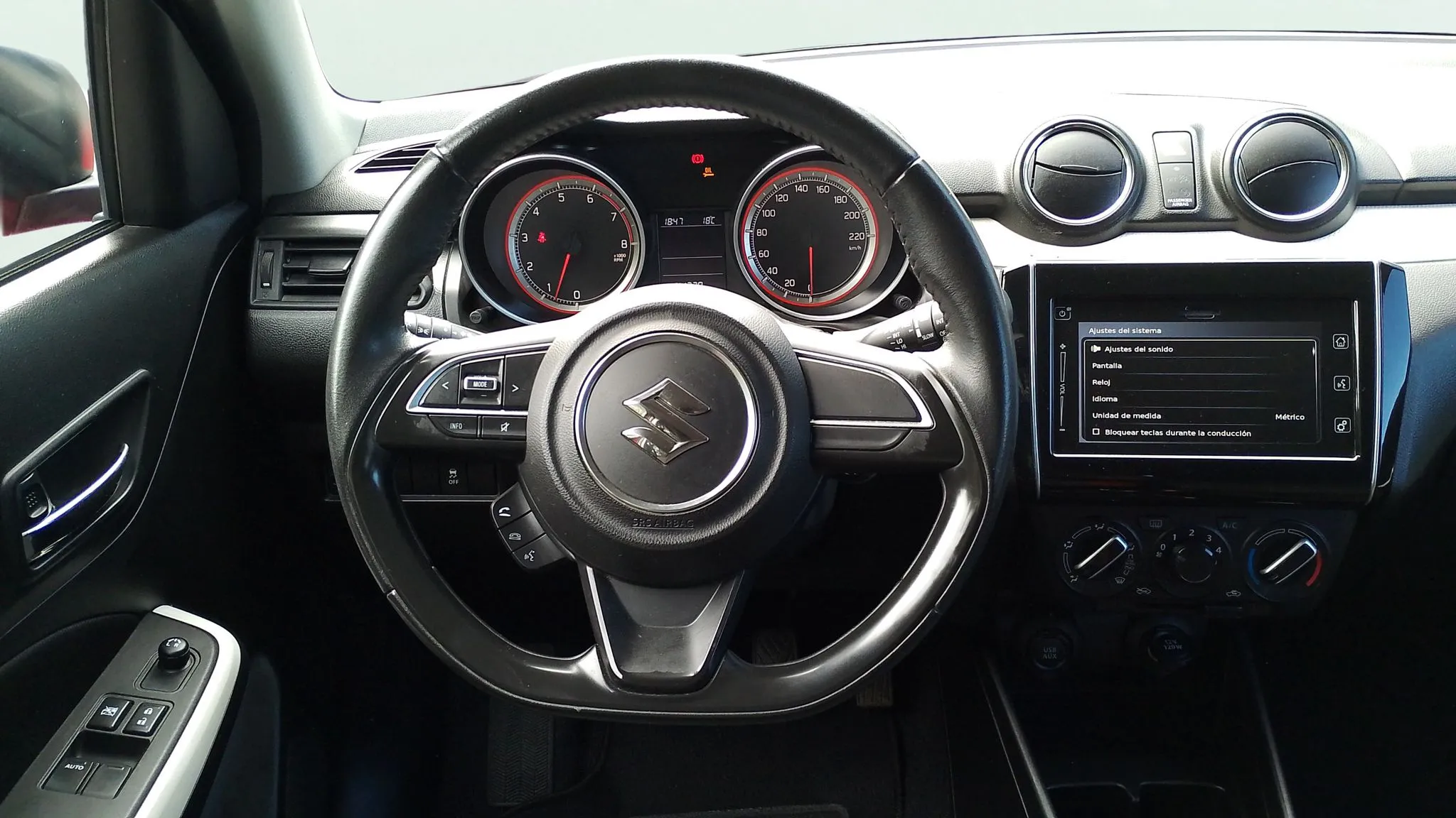 Suzuki Swift 1.2 GLE - foto 10