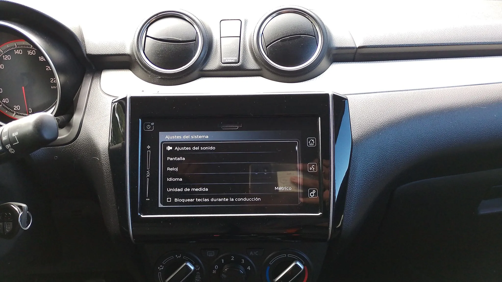 Suzuki Swift 1.2 GLE - foto 19