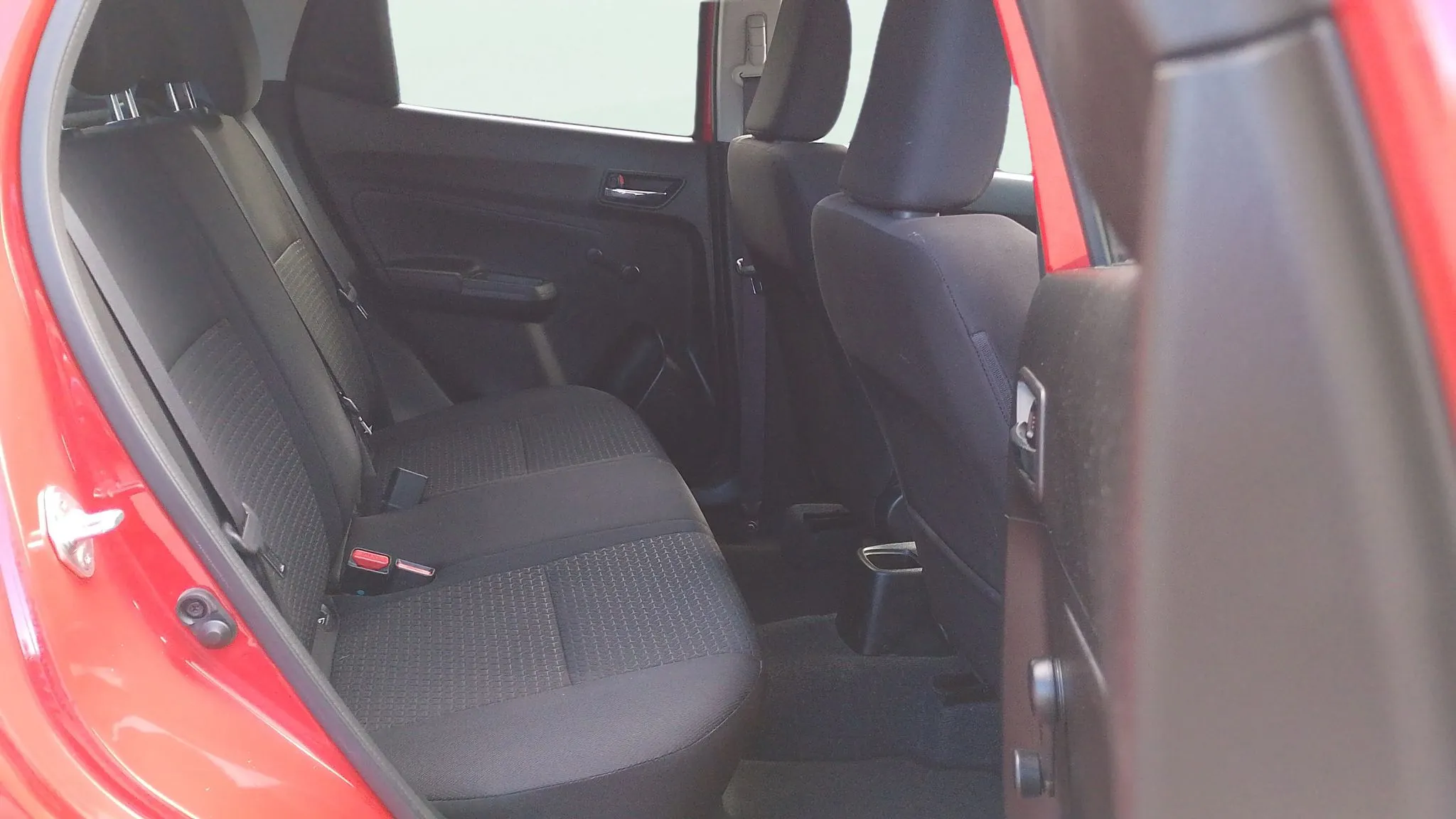 Suzuki Swift 1.2 GLE - foto 13