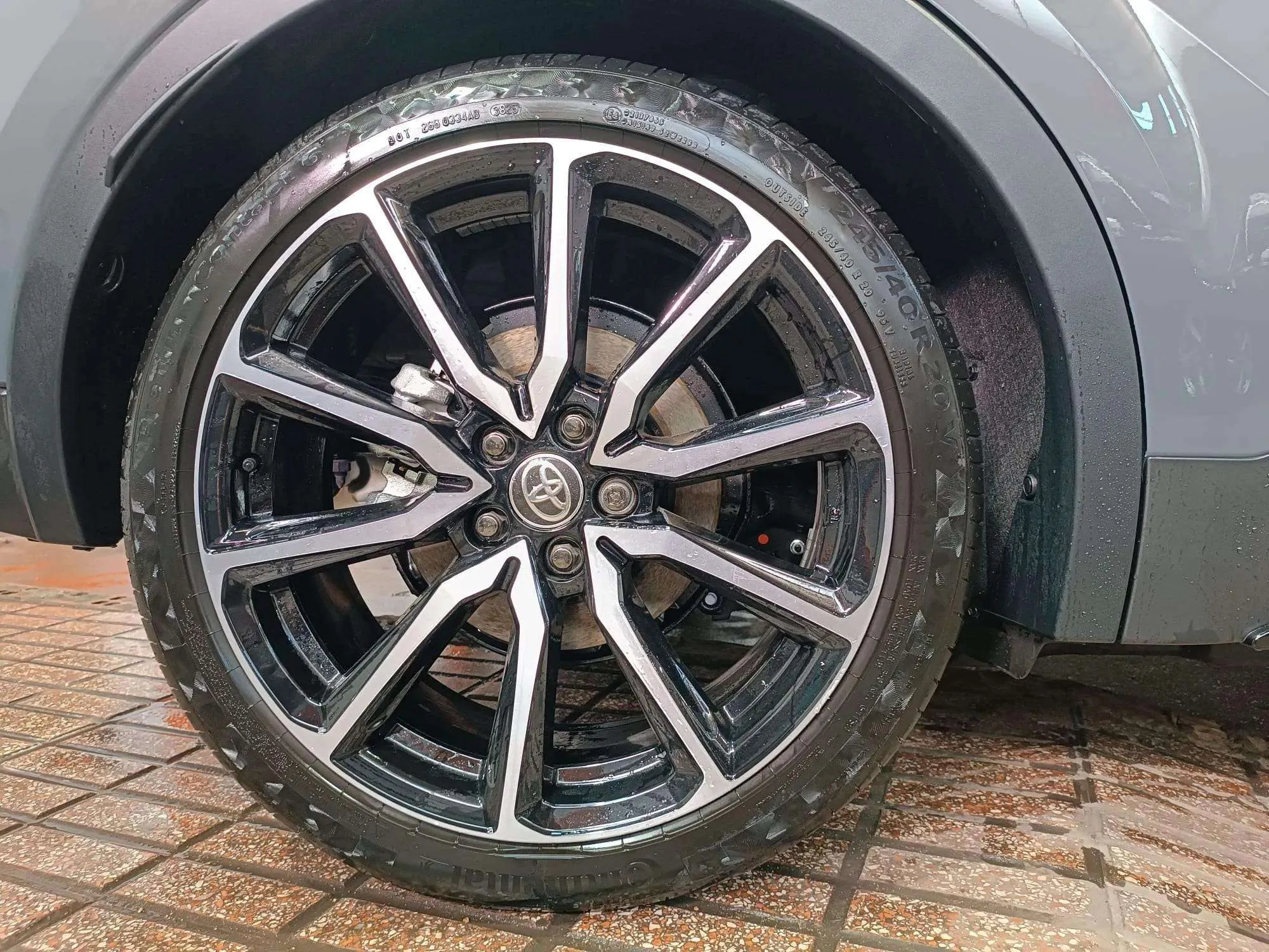 Toyota C-HR 2.0 220PH GR Sport Edition - foto 23