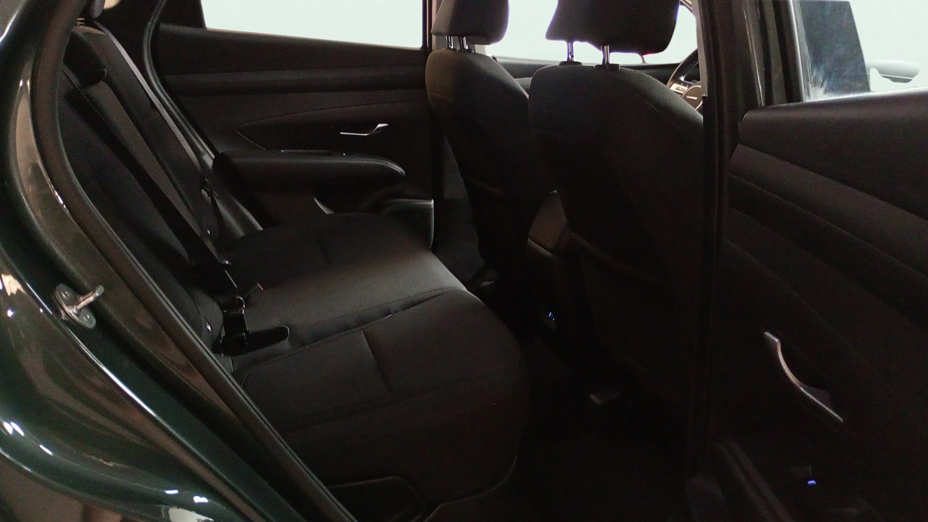 Hyundai Tucson 1.6T 48V 4x4 DCT Maxx - foto 18