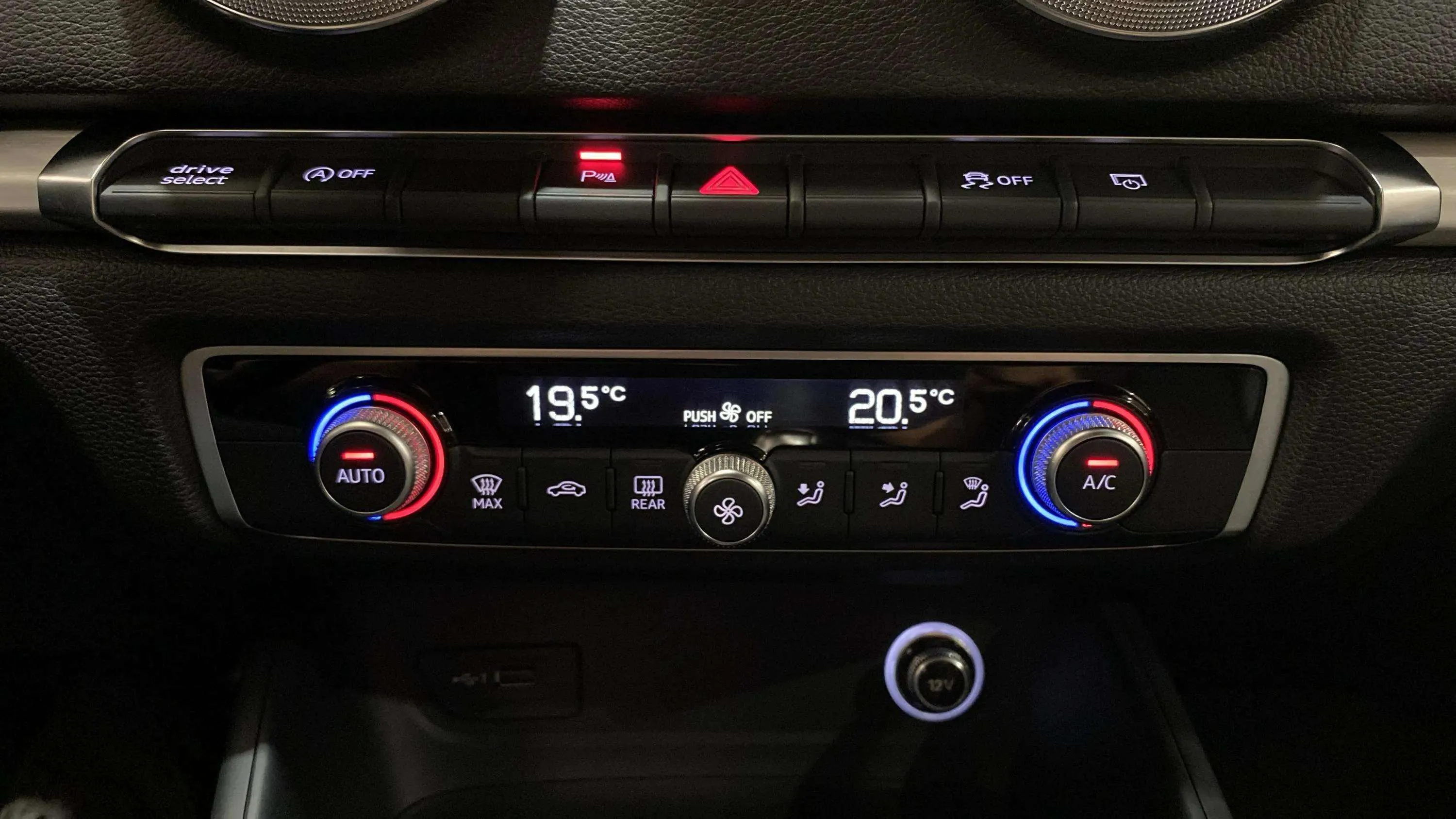 Audi A3 35 TFSI S tronic Sportback - foto 31