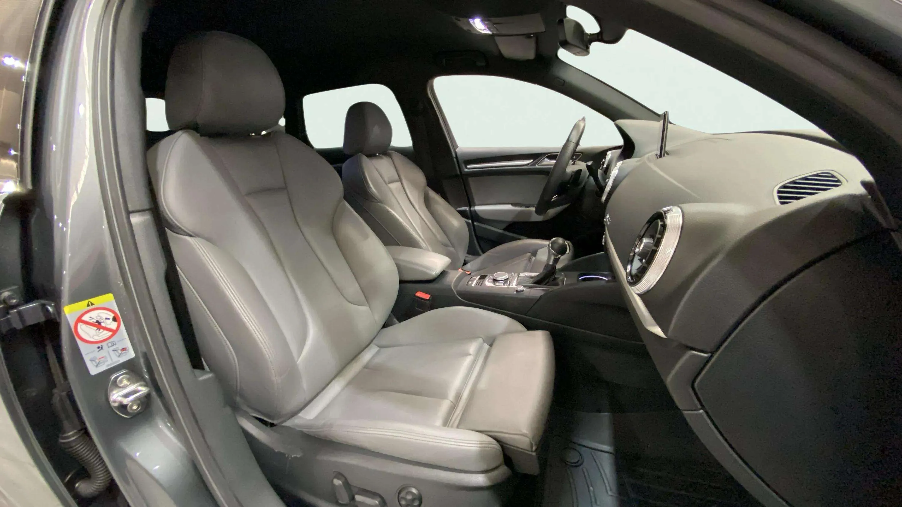 Audi A3 35 TFSI S tronic Sportback - foto 12