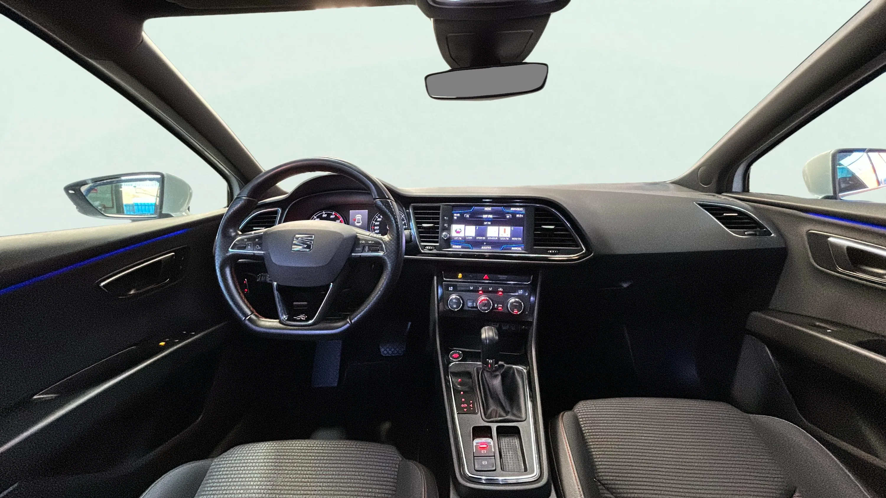SEAT León 1.5 TGI DSG-7 FR - foto 10