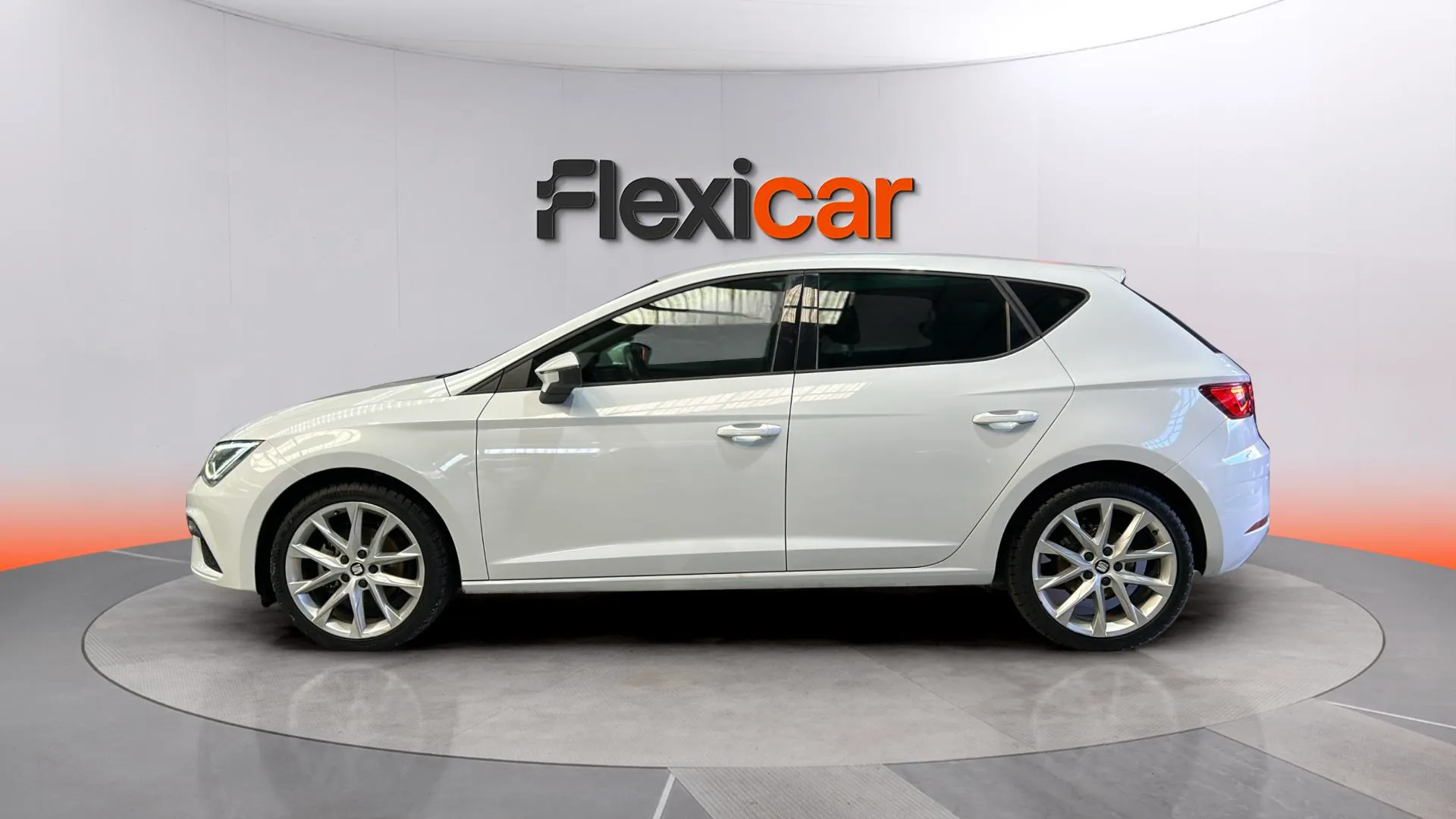 SEAT León 1.5 TGI DSG-7 FR - foto 7