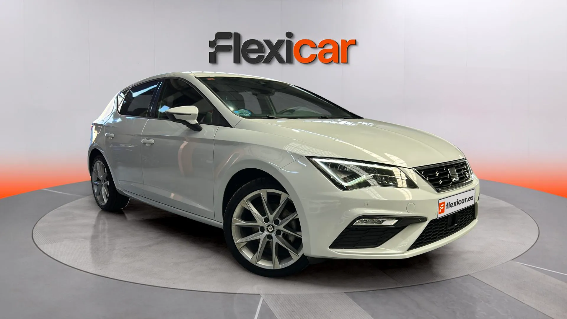 SEAT León 1.5 TGI DSG-7 FR - foto 1