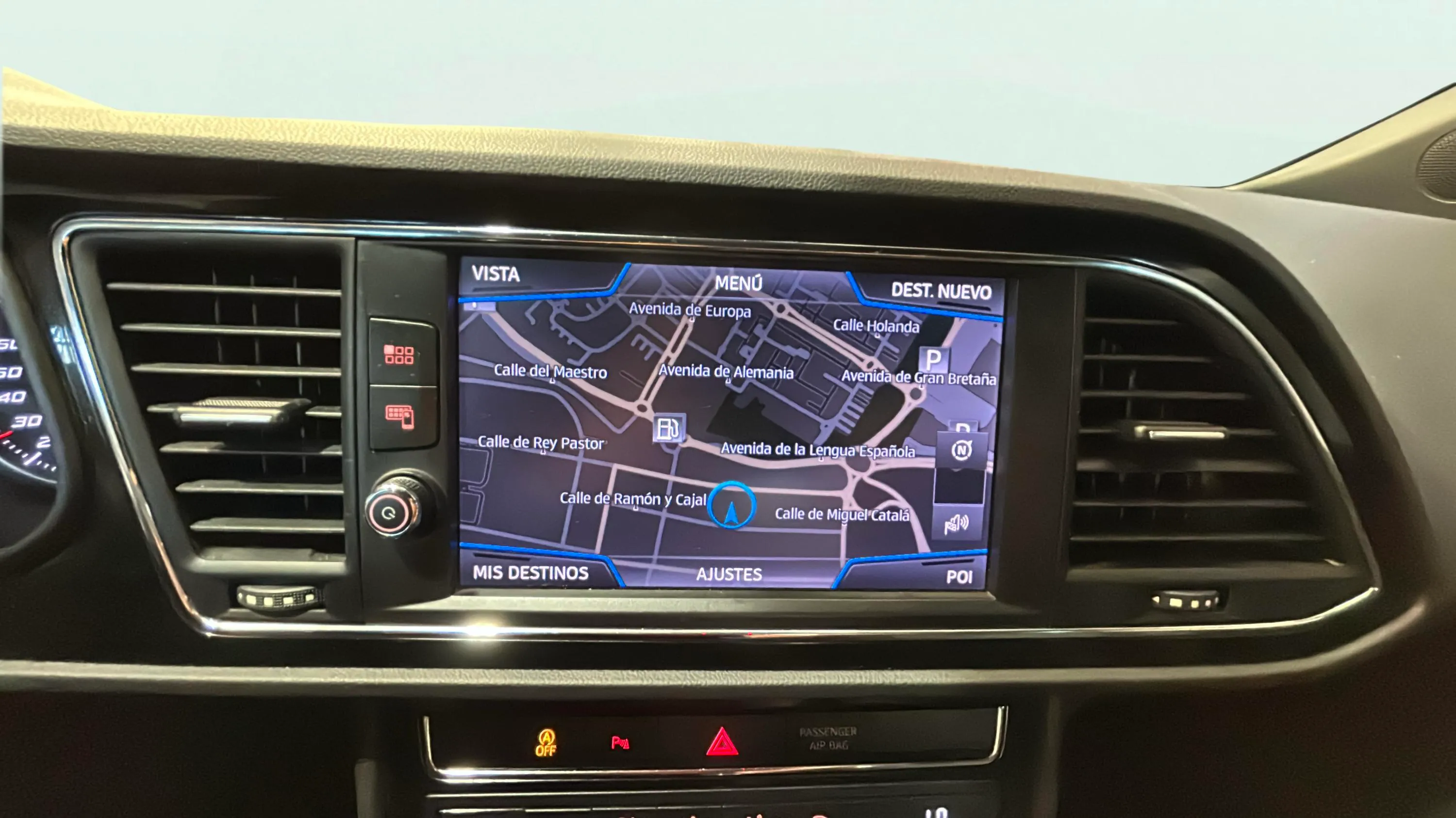 SEAT León 1.5 TGI DSG-7 FR - foto 23